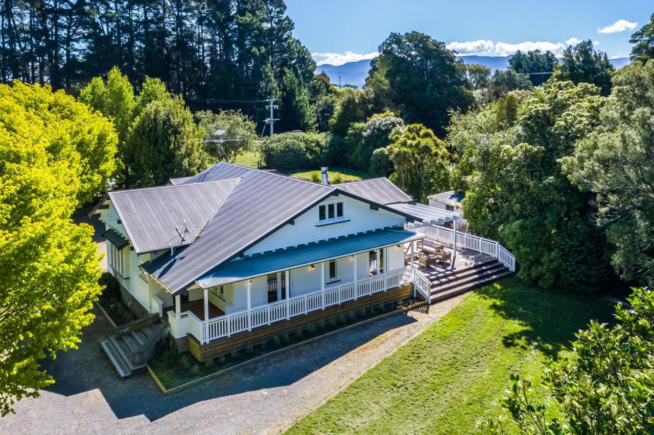 The Forest House Pirinoa Exterior photo